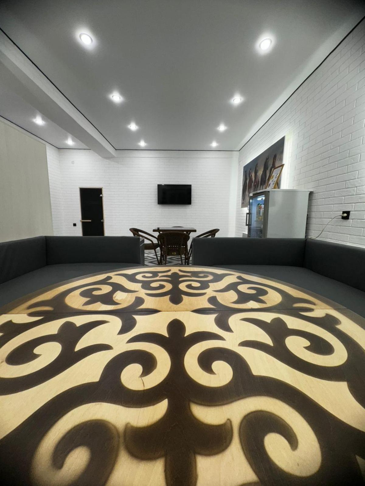 Astina Hotel Astana Eksteriør bilde