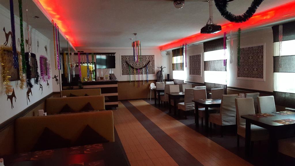Astina Hotel Astana Eksteriør bilde